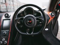 MCLAREN 650S